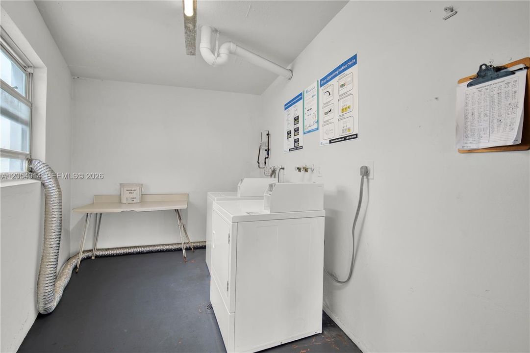 В аренду: $2,500 (2 спален, 2 ванн, 992 Квадратных фут)