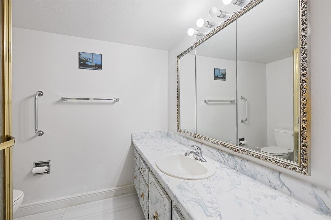 1200 Hibiscus Ave #201-23