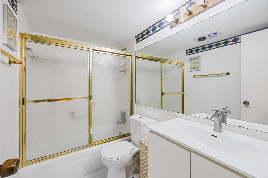 1200 Hibiscus Ave #201-15