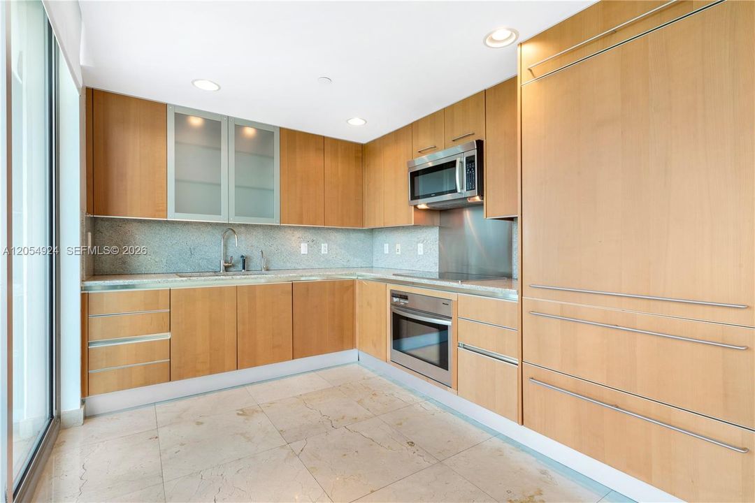 En Renta: $9,000 (2 camas, 2 baños, 1595 Pies cuadrados)