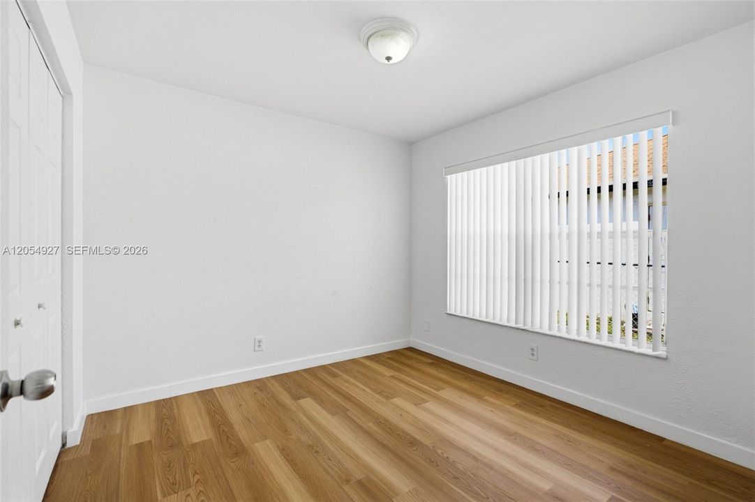 В аренду: $3,500 (0 спален, 0 ванн, 0 Квадратных фут)