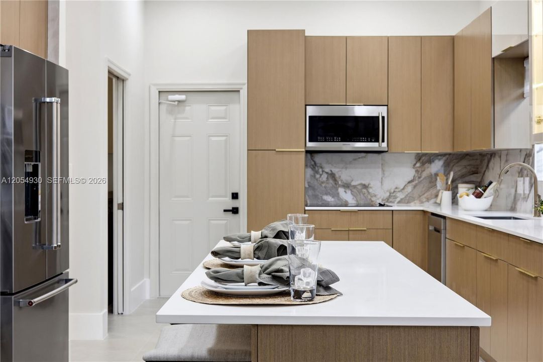 En Venta: $849,900 (4 camas, 2 baños, 0 Pies cuadrados)