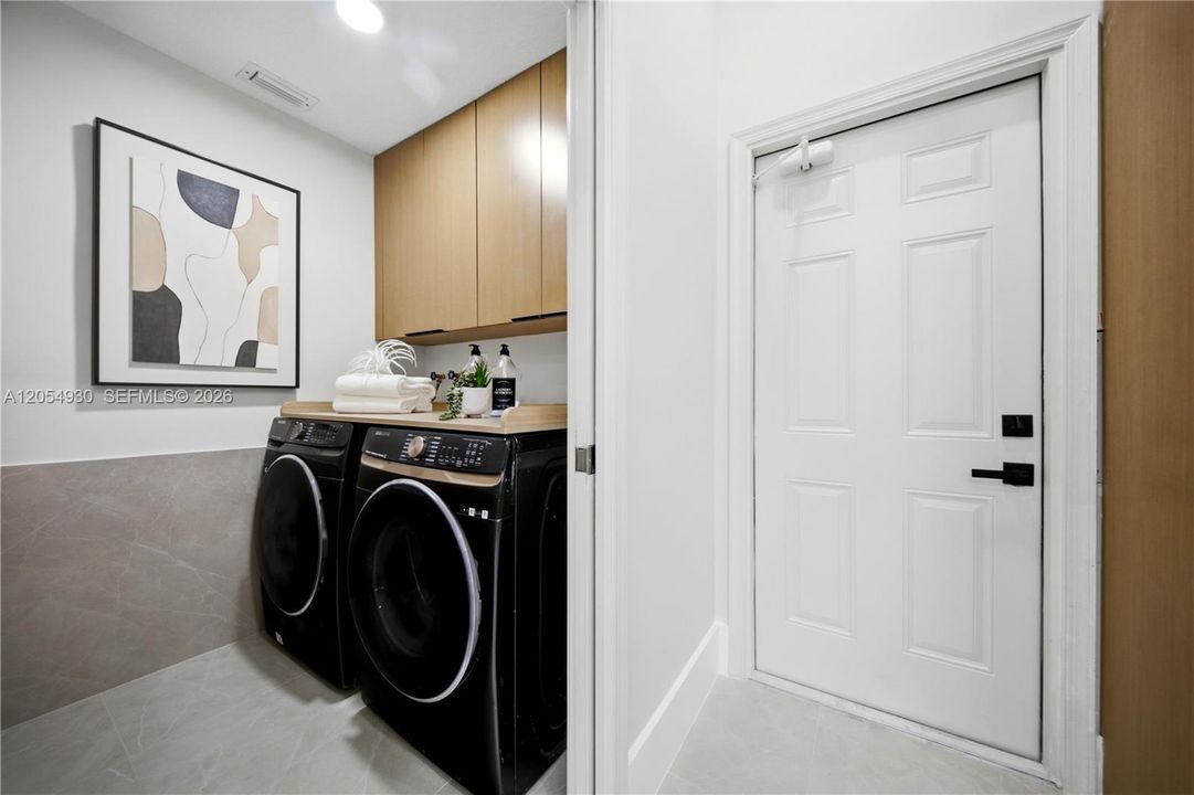 En Venta: $849,900 (4 camas, 2 baños, 0 Pies cuadrados)