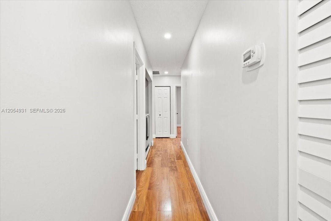 В аренду: $4,850 (4 спален, 2 ванн, 2180 Квадратных фут)