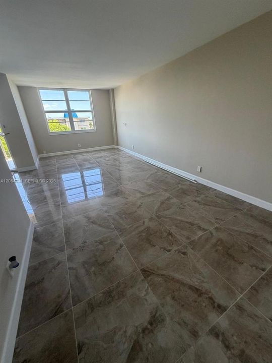 В аренду: $2,700 (2 спален, 2 ванн, 1020 Квадратных фут)