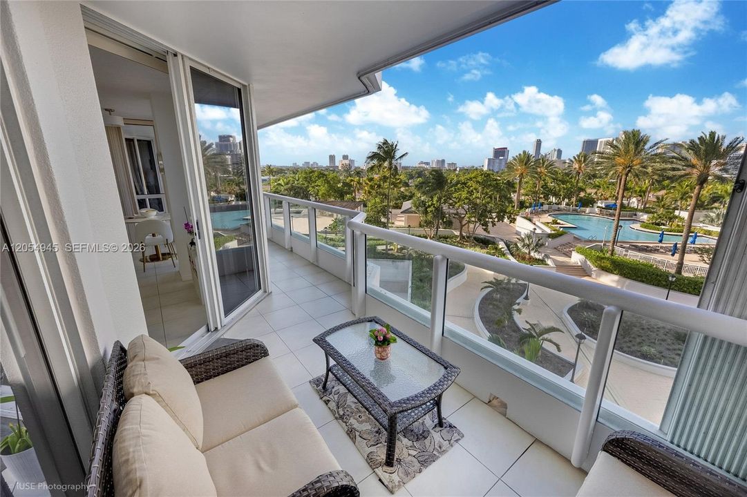 balcony unit, second bedroom