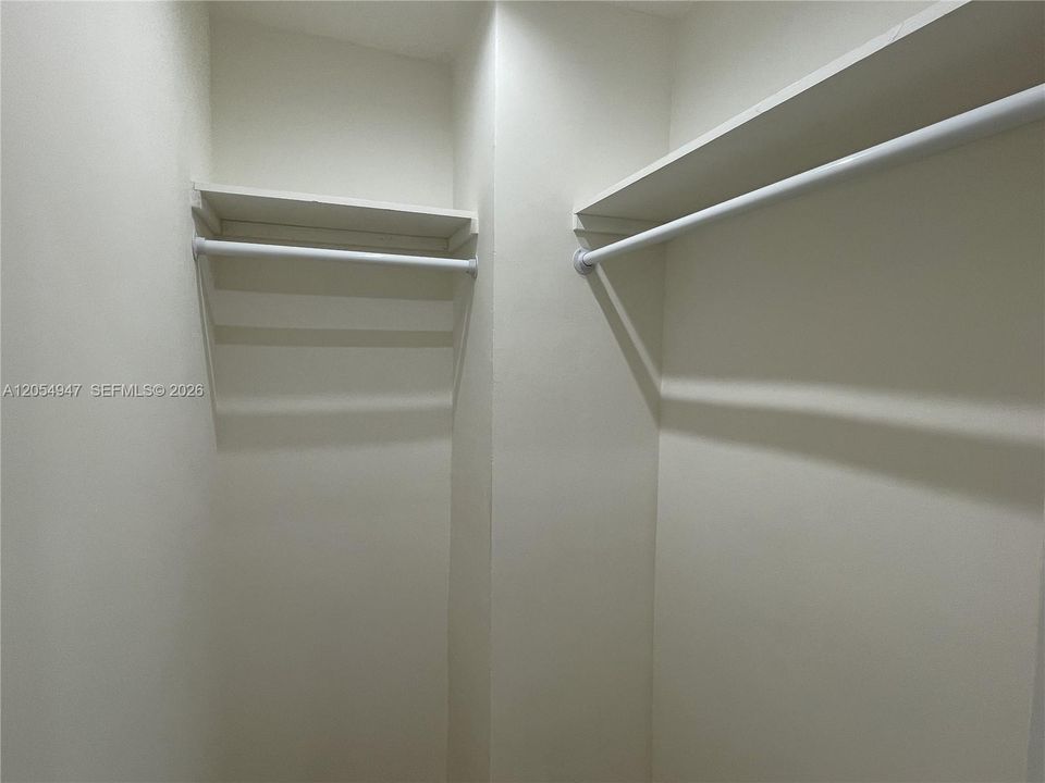 For Rent: $2,200 (1 beds, 1 baths, 510 Square Feet)