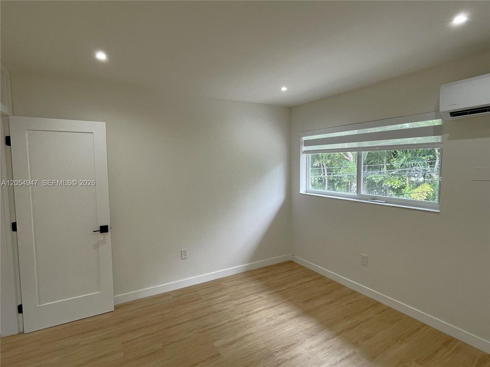 For Rent: $2,200 (1 beds, 1 baths, 510 Square Feet)