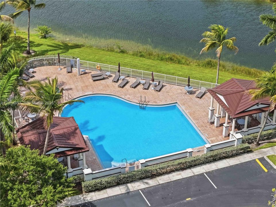 En Venta: $399,000 (2 camas, 2 baños, 1205 Pies cuadrados)