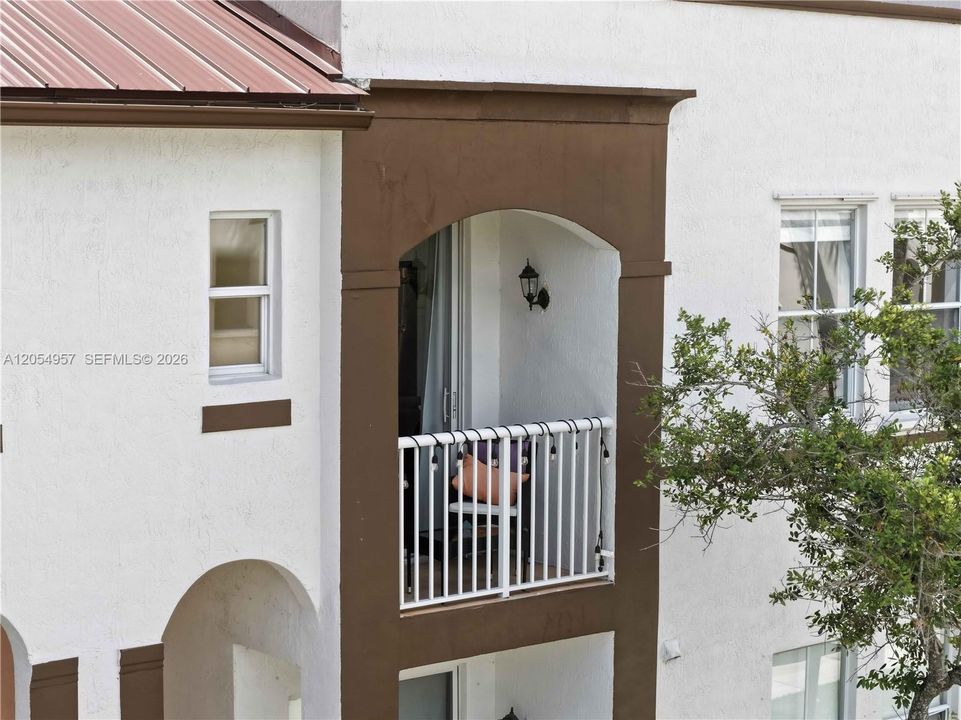En Venta: $399,000 (2 camas, 2 baños, 1205 Pies cuadrados)