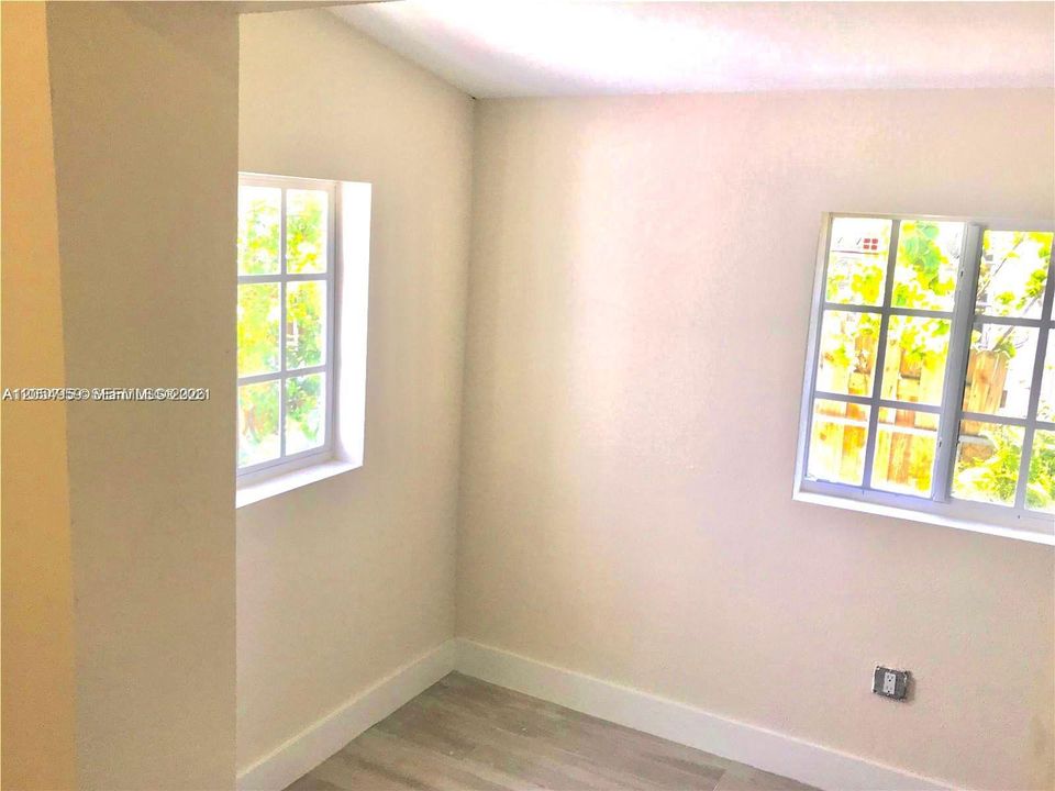 В аренду: $3,500 (3 спален, 2 ванн, 1086 Квадратных фут)