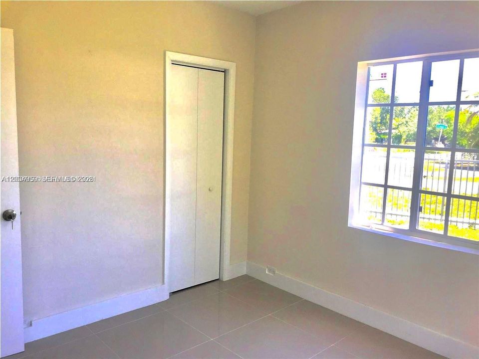 В аренду: $3,500 (3 спален, 2 ванн, 1086 Квадратных фут)