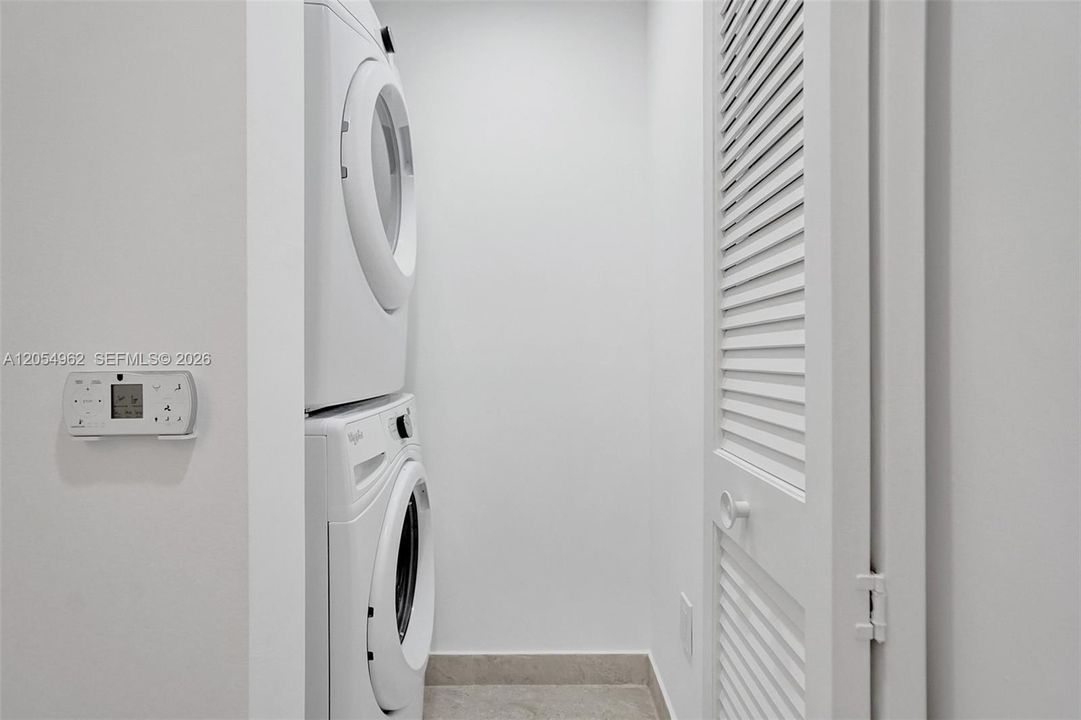 For Rent: $7,500 (3 beds, 3 baths, 1592 Square Feet)