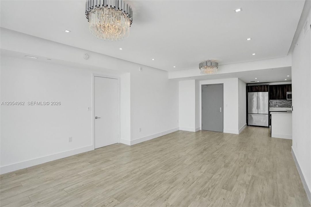 For Rent: $7,500 (3 beds, 3 baths, 1592 Square Feet)