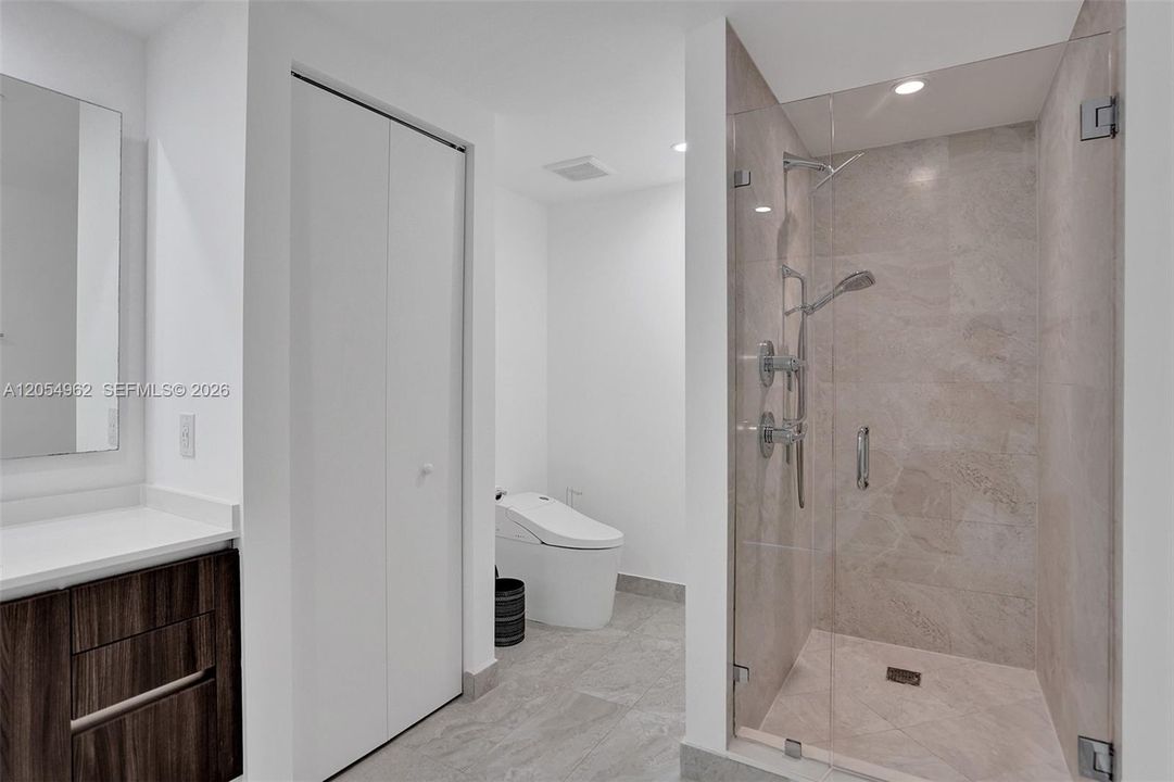 For Rent: $7,500 (3 beds, 3 baths, 1592 Square Feet)
