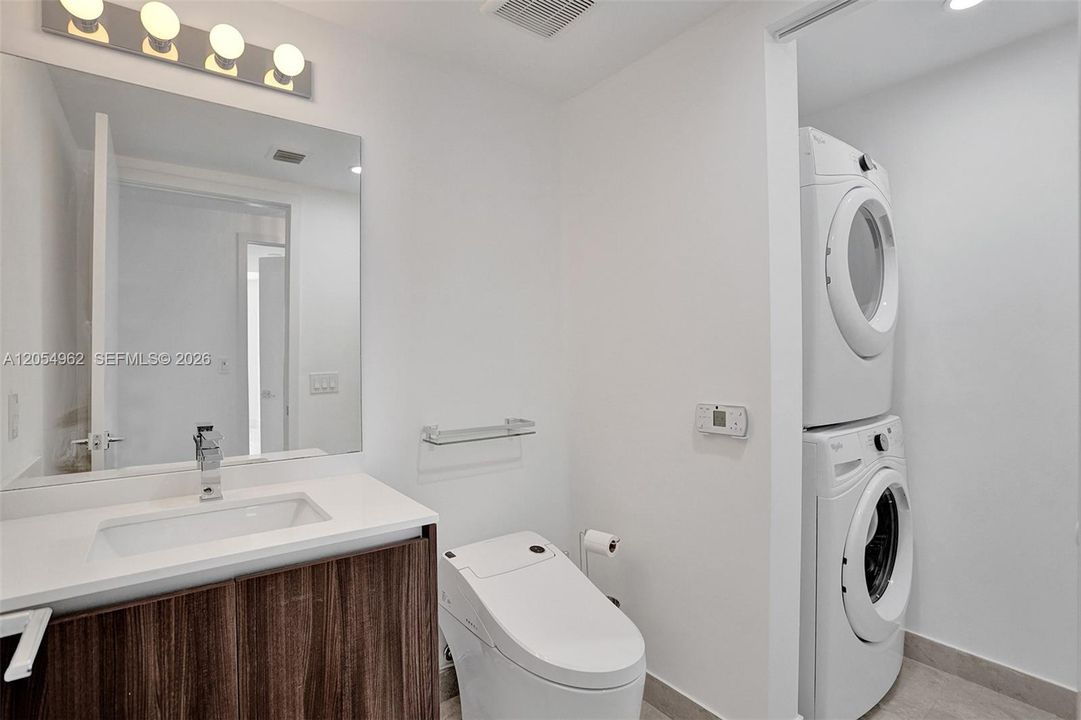 For Rent: $7,500 (3 beds, 3 baths, 1592 Square Feet)