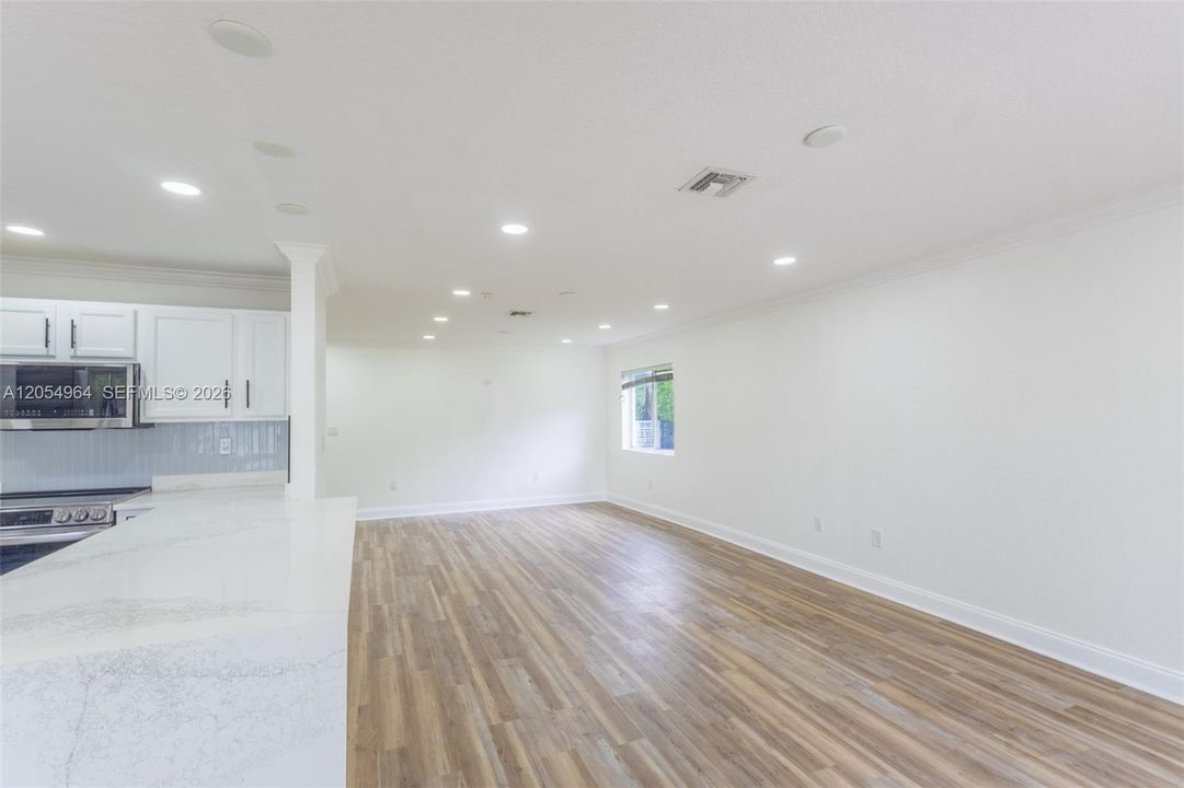 En Renta: $4,500 (3 camas, 2 baños, 1682 Pies cuadrados)
