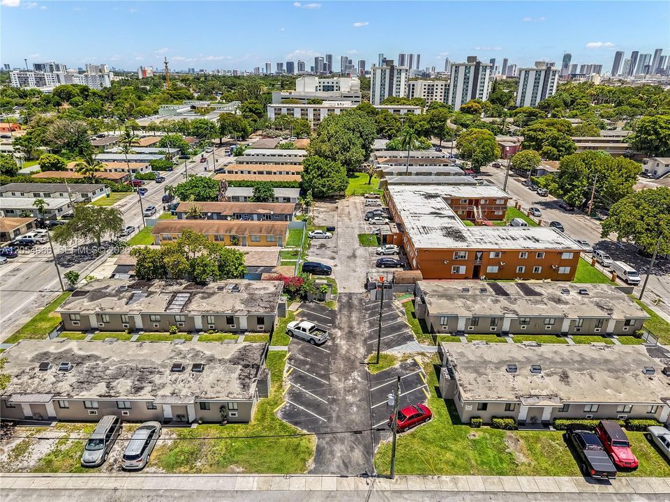 На продажу: $4,995,000 (0 спален, 0 ванн, 0 Квадратных фут)