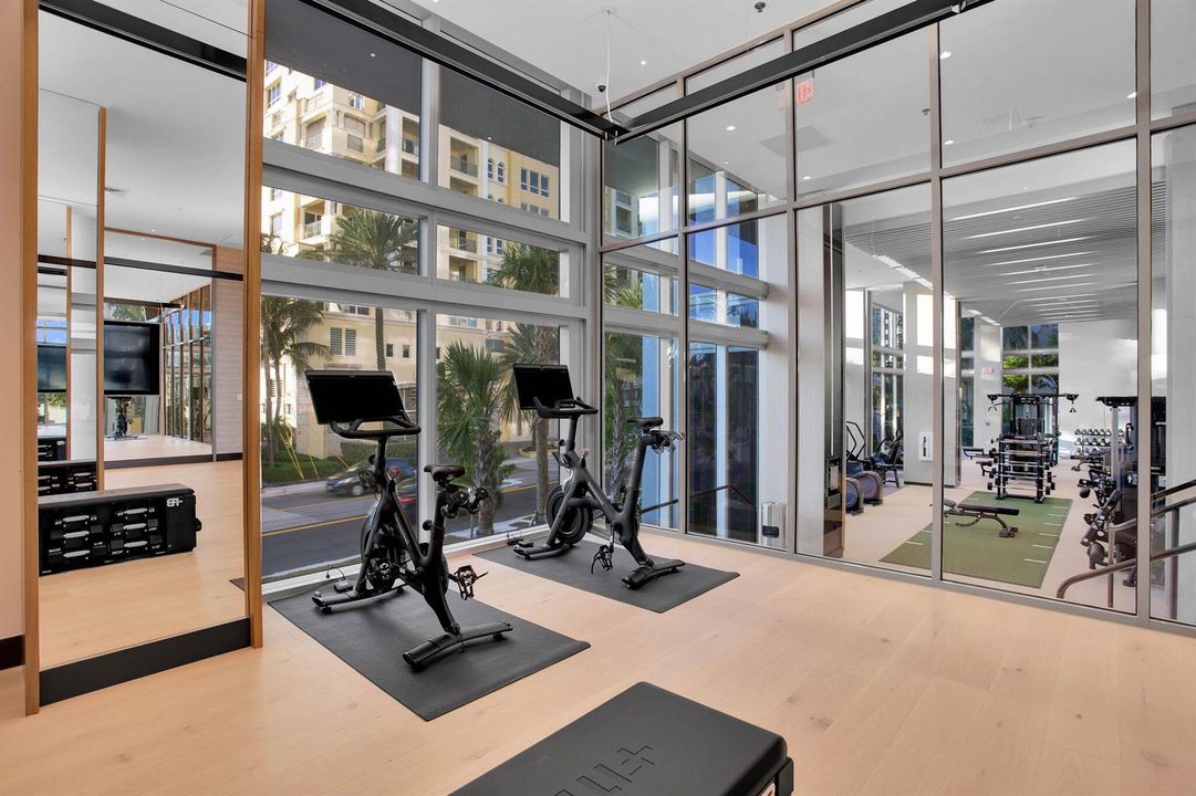 30-web-or-mls-Amenities-1013