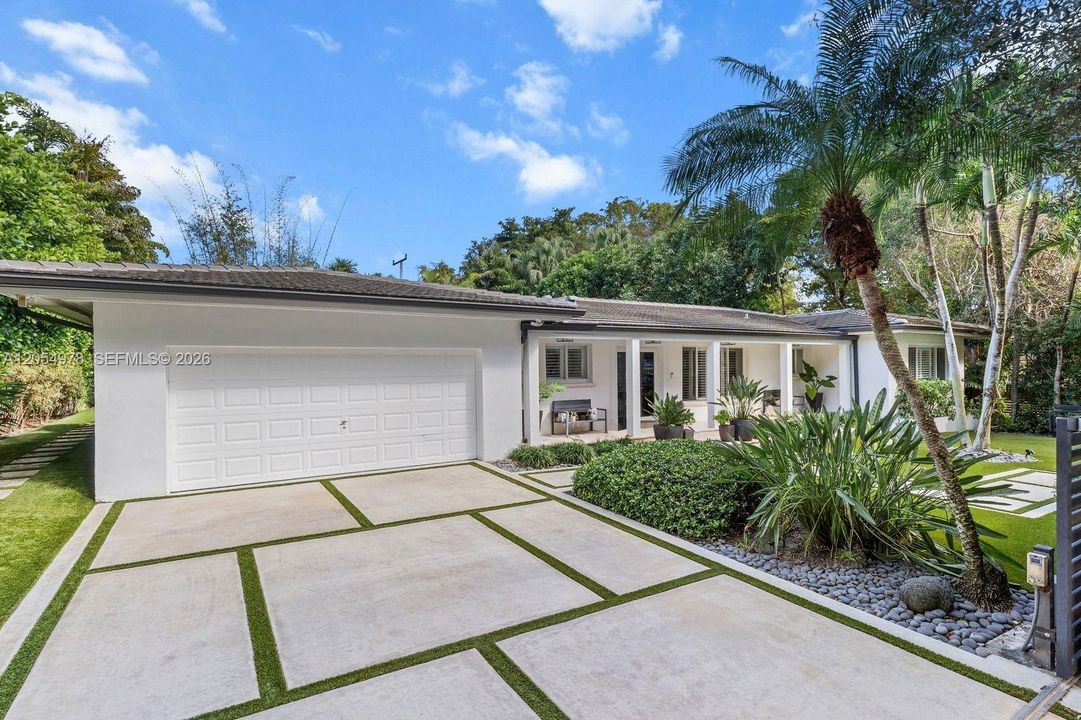 Oversized Garage