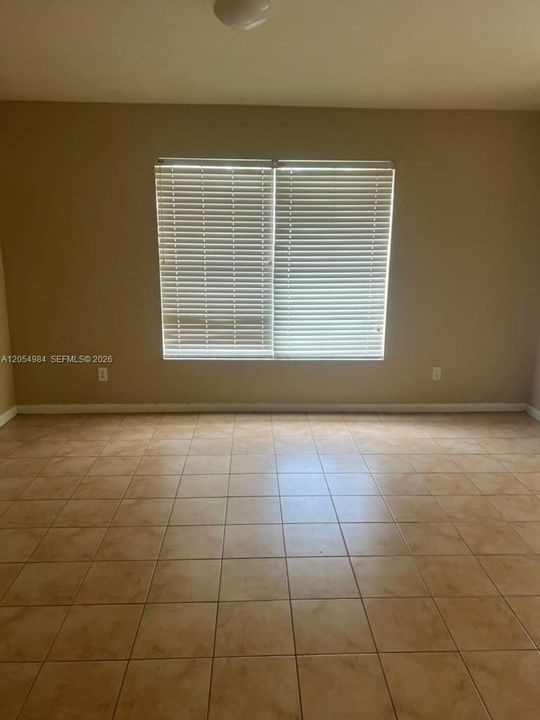For Rent: $1,600 (3 beds, 2 baths, 0 Square Feet)