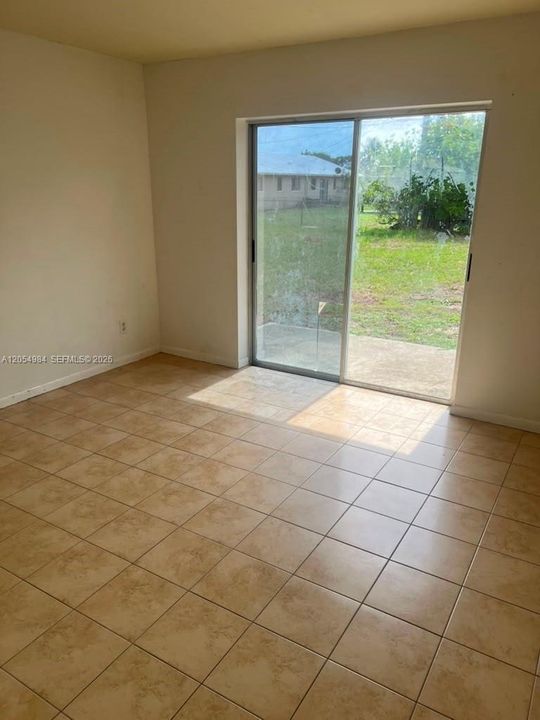 For Rent: $1,600 (3 beds, 2 baths, 0 Square Feet)