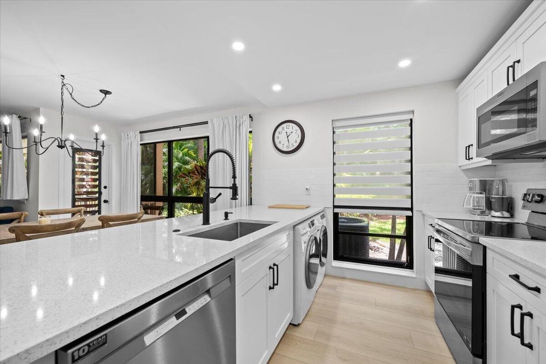 Open Modern Kitchen