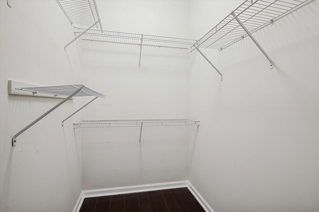10-Steiner-511 SE 5th Ave #2115-10