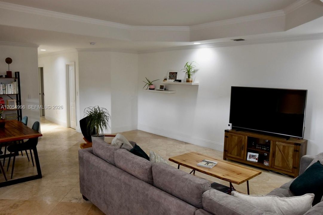 В аренду: $3,500 (2 спален, 2 ванн, 1002 Квадратных фут)