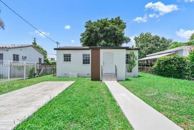 En Venta: $429,000 (2 camas, 1 baños, 792 Pies cuadrados)