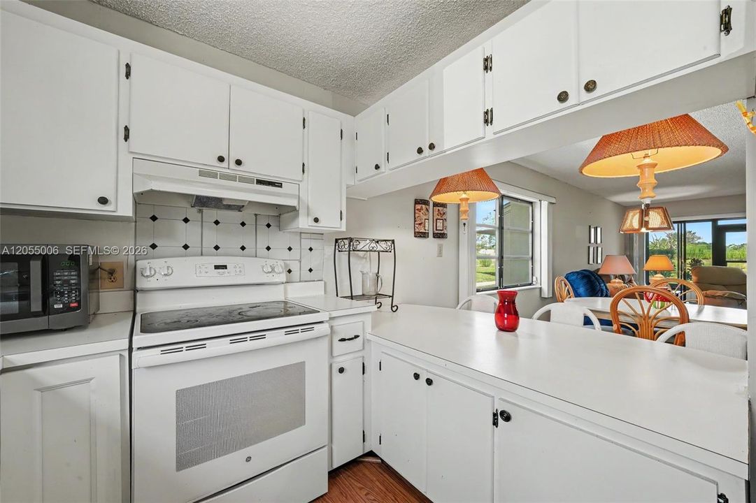 En Venta: $115,000 (2 camas, 2 baños, 0 Pies cuadrados)