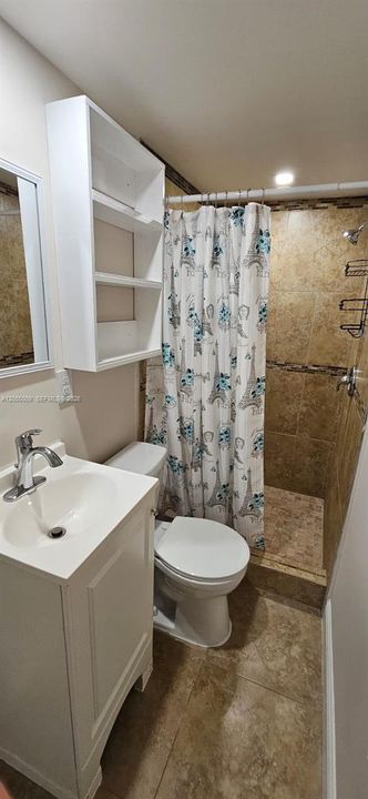 В аренду: $1,000 (1 спален, 1 ванн, 1584 Квадратных фут)