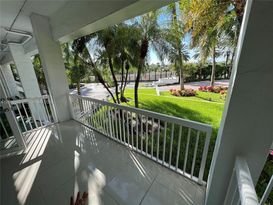 En Venta: $440,000 (0 camas, 1 baños, 438 Pies cuadrados)