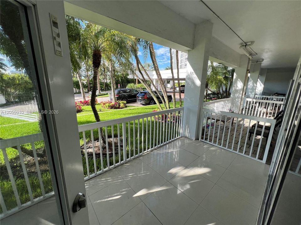 En Venta: $440,000 (0 camas, 1 baños, 438 Pies cuadrados)