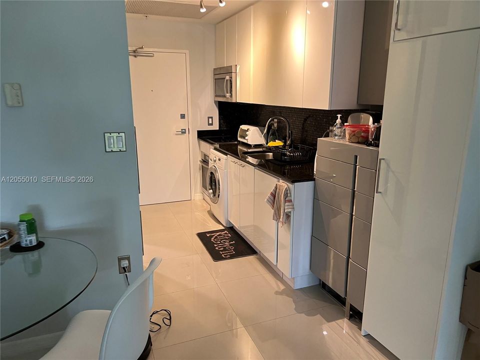 En Venta: $440,000 (0 camas, 1 baños, 438 Pies cuadrados)