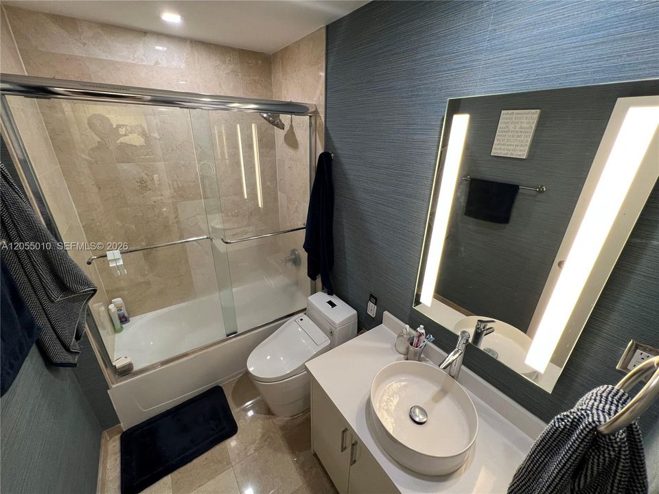 En Venta: $440,000 (0 camas, 1 baños, 438 Pies cuadrados)