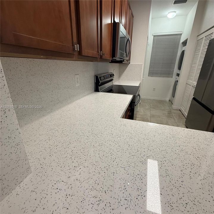 En Venta: $369,900 (3 camas, 2 baños, 1260 Pies cuadrados)