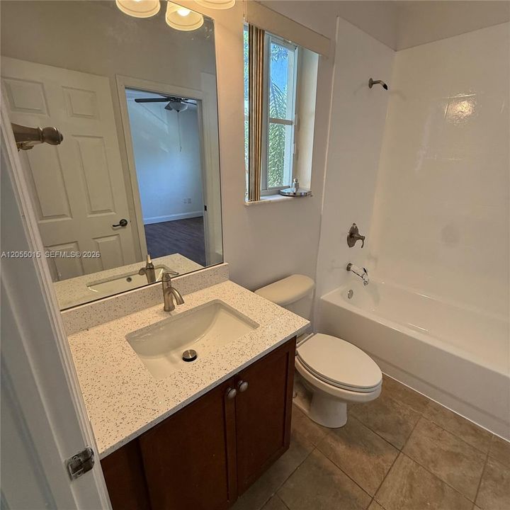 En Venta: $369,900 (3 camas, 2 baños, 1260 Pies cuadrados)