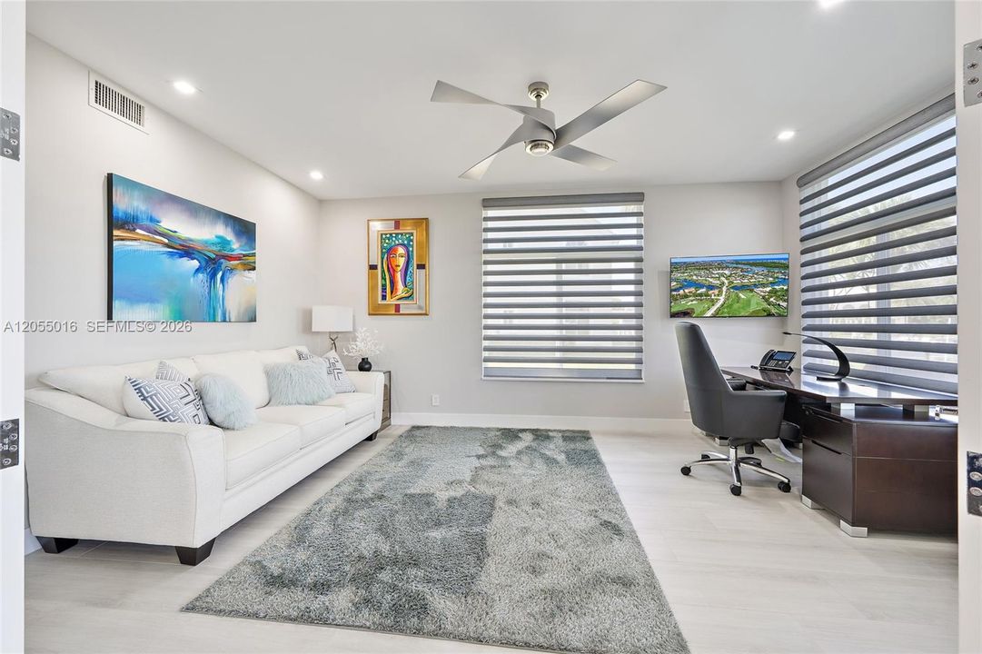 Office / Den