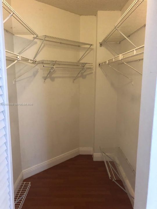 Primaty Bedroom