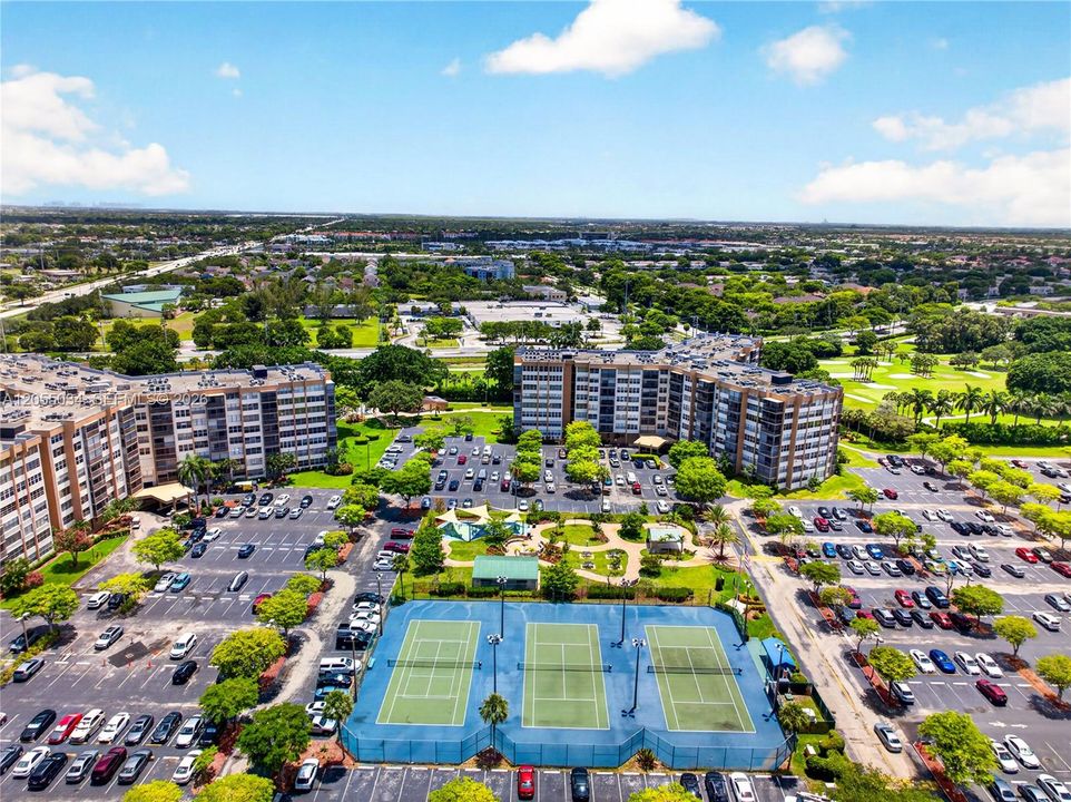 Tennis