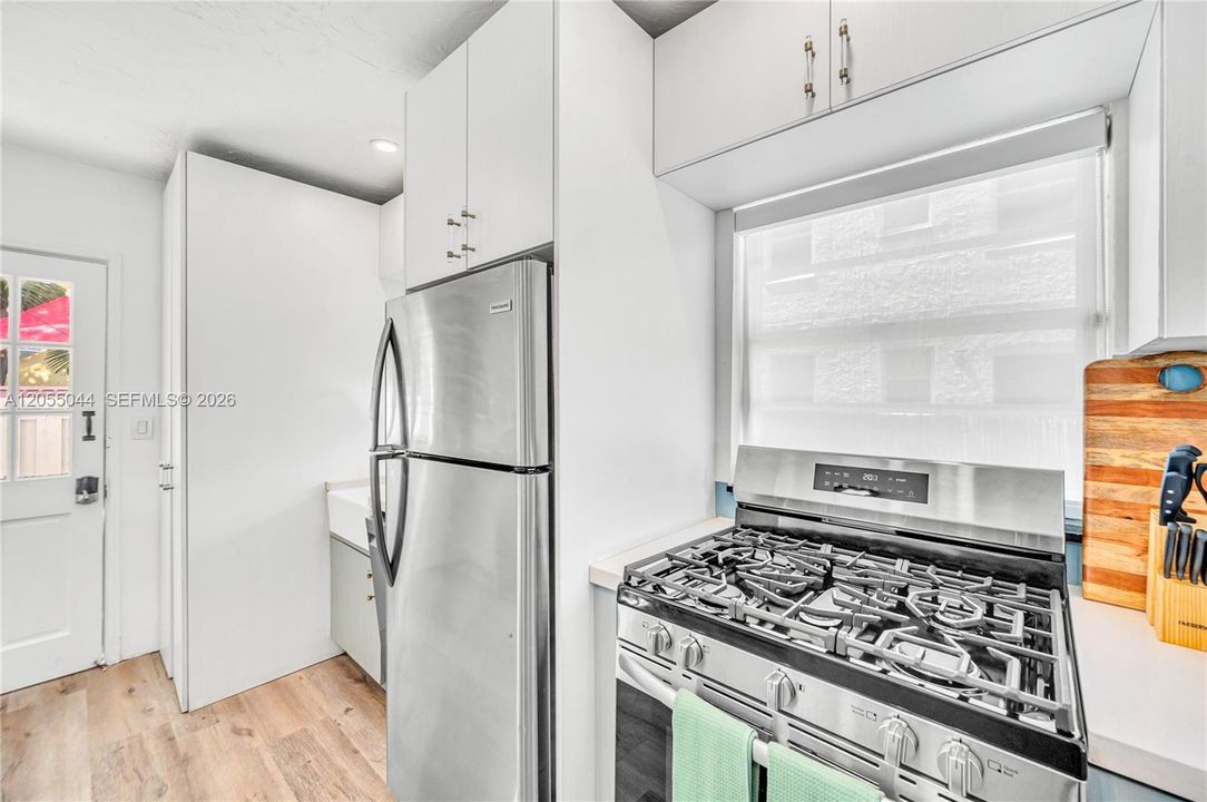 En Renta: $4,000 (4 camas, 2 baños, 2312 Pies cuadrados)