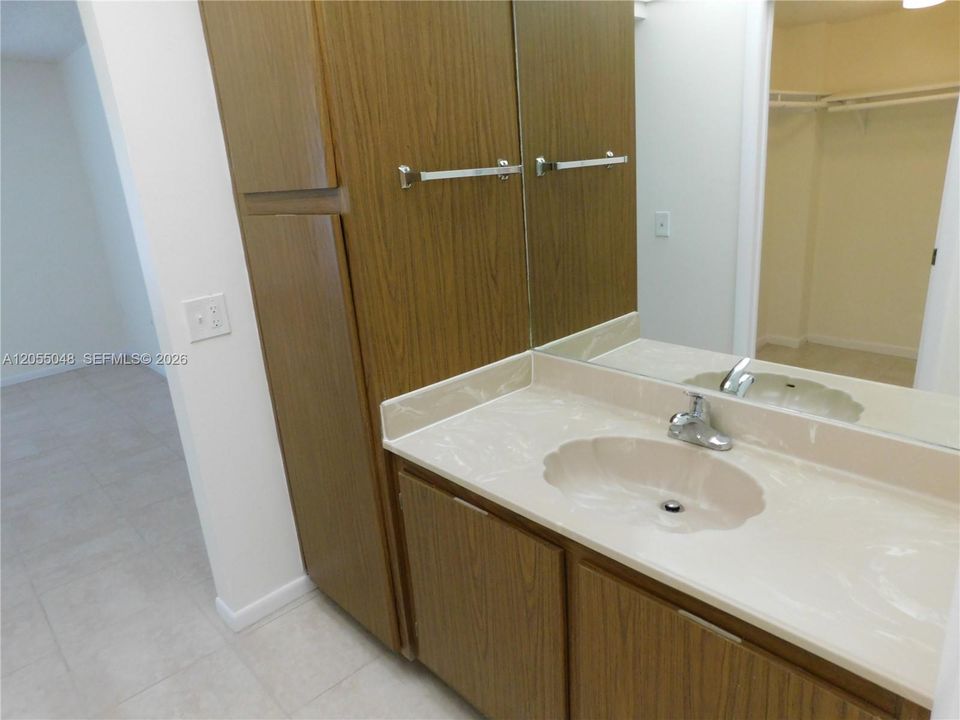 VANITY AREA