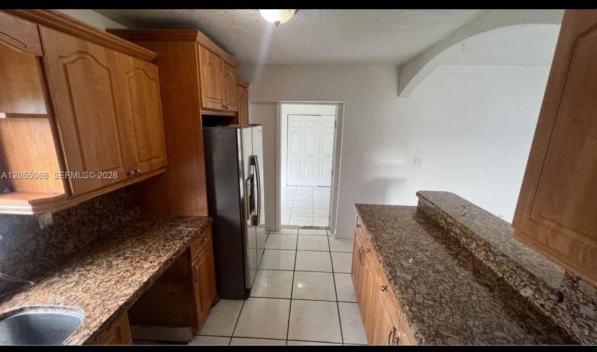 В аренду: $2,800 (3 спален, 2 ванн, 1782 Квадратных фут)