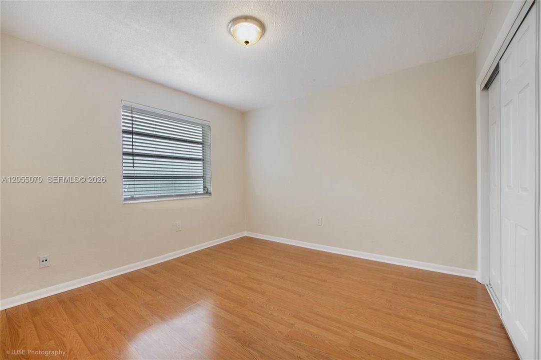 For Rent: $2,250 (2 beds, 1 baths, 680 Square Feet)
