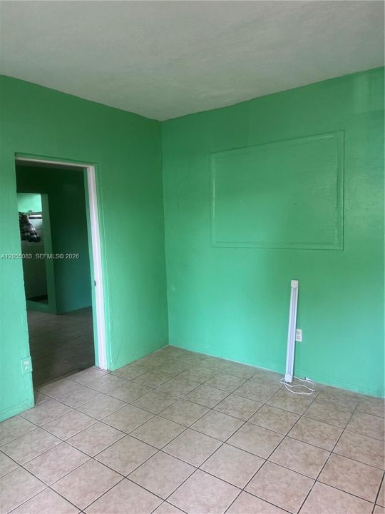For Rent: $2,000 (2 beds, 2 baths, 1011 Square Feet)