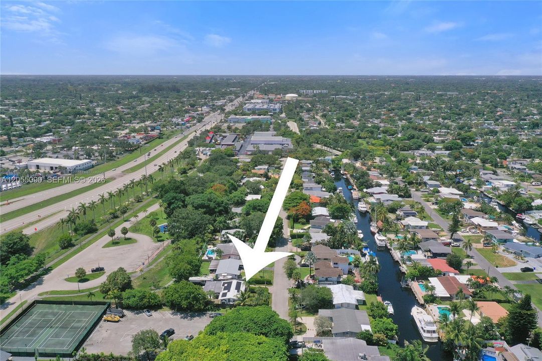En Venta: $639,900 (4 camas, 3 baños, 1436 Pies cuadrados)