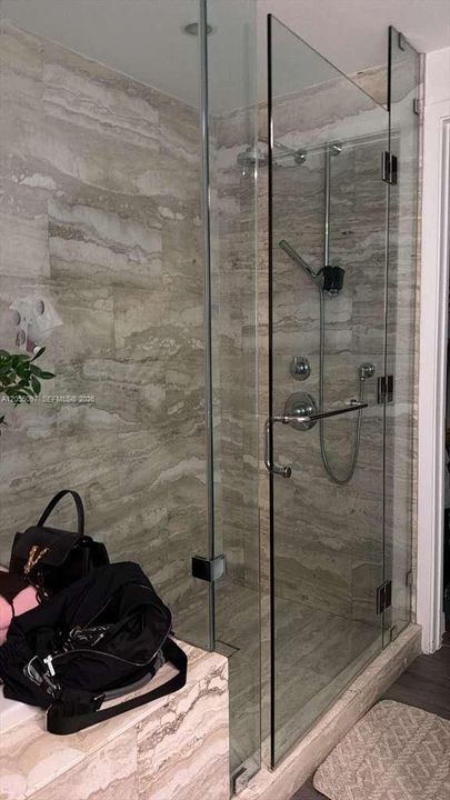 En Renta: $4,150 (1 camas, 2 baños, 912 Pies cuadrados)