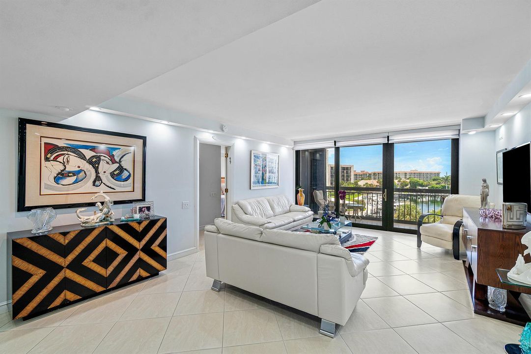 006-2697NorthOceanBoulevard-F507-BocaRat