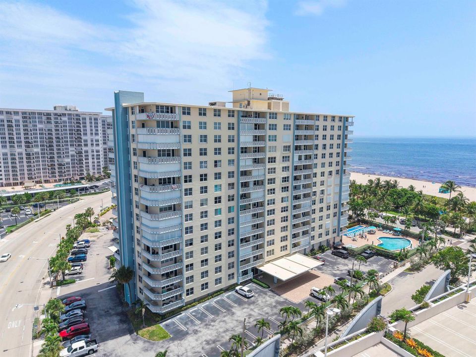 305 N Pompano Beach Blvd u804_008